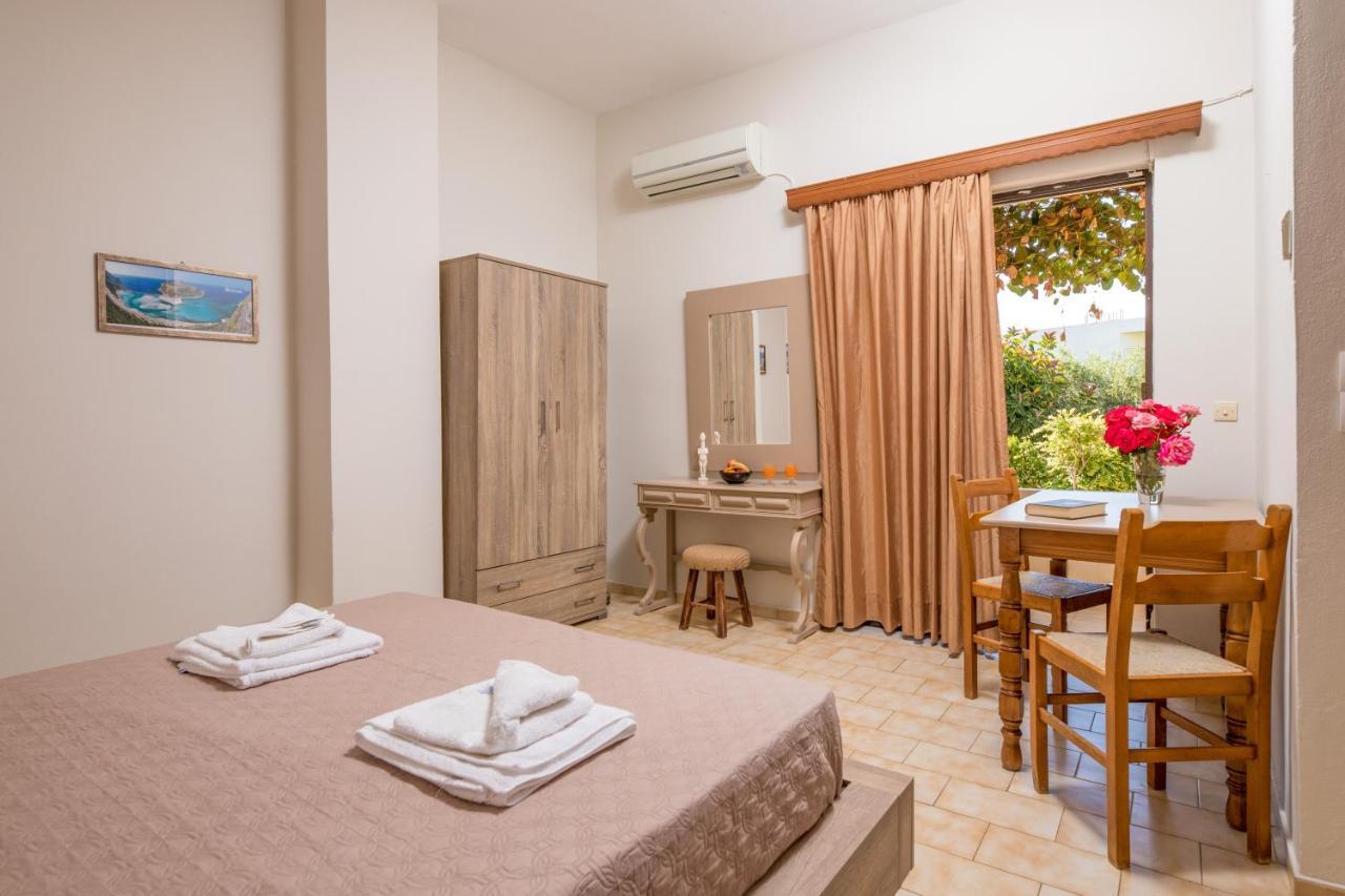 Esperia Apartments Platanias Esterno foto